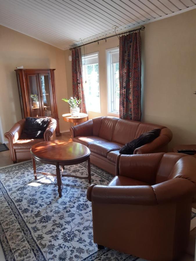 The Cottage Badelunda Västerås Extérieur photo