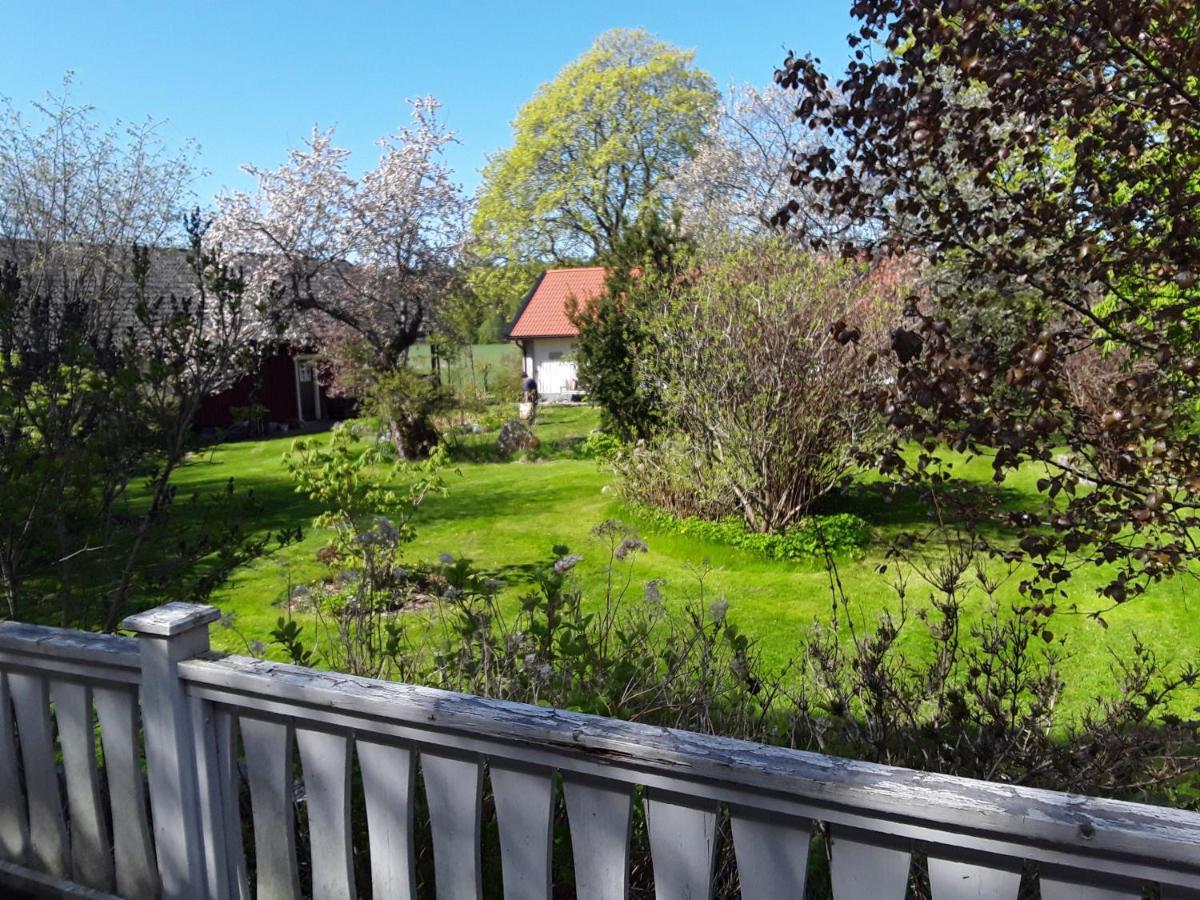 The Cottage Badelunda Västerås Extérieur photo